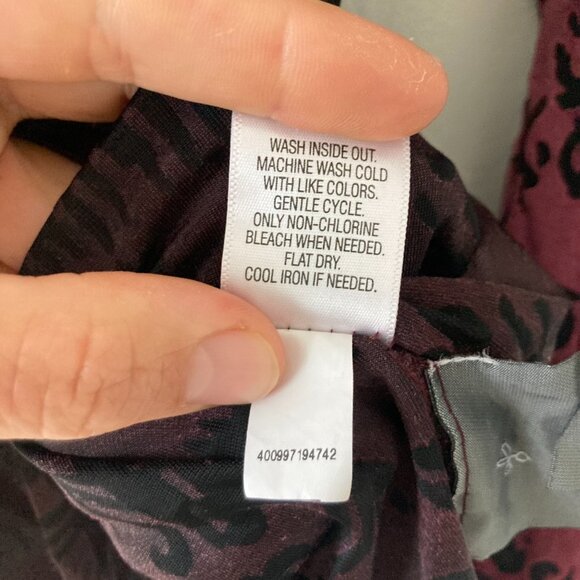 Simply Vera Wang Red Burnout Sheer Velvet Top Womens XL Whimsigoth Y2K Vamp - Picture 9 of 10